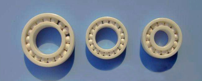 ISO 16949500 ZrO2 1300 HRC محامل كروية خزفية كاملة 0